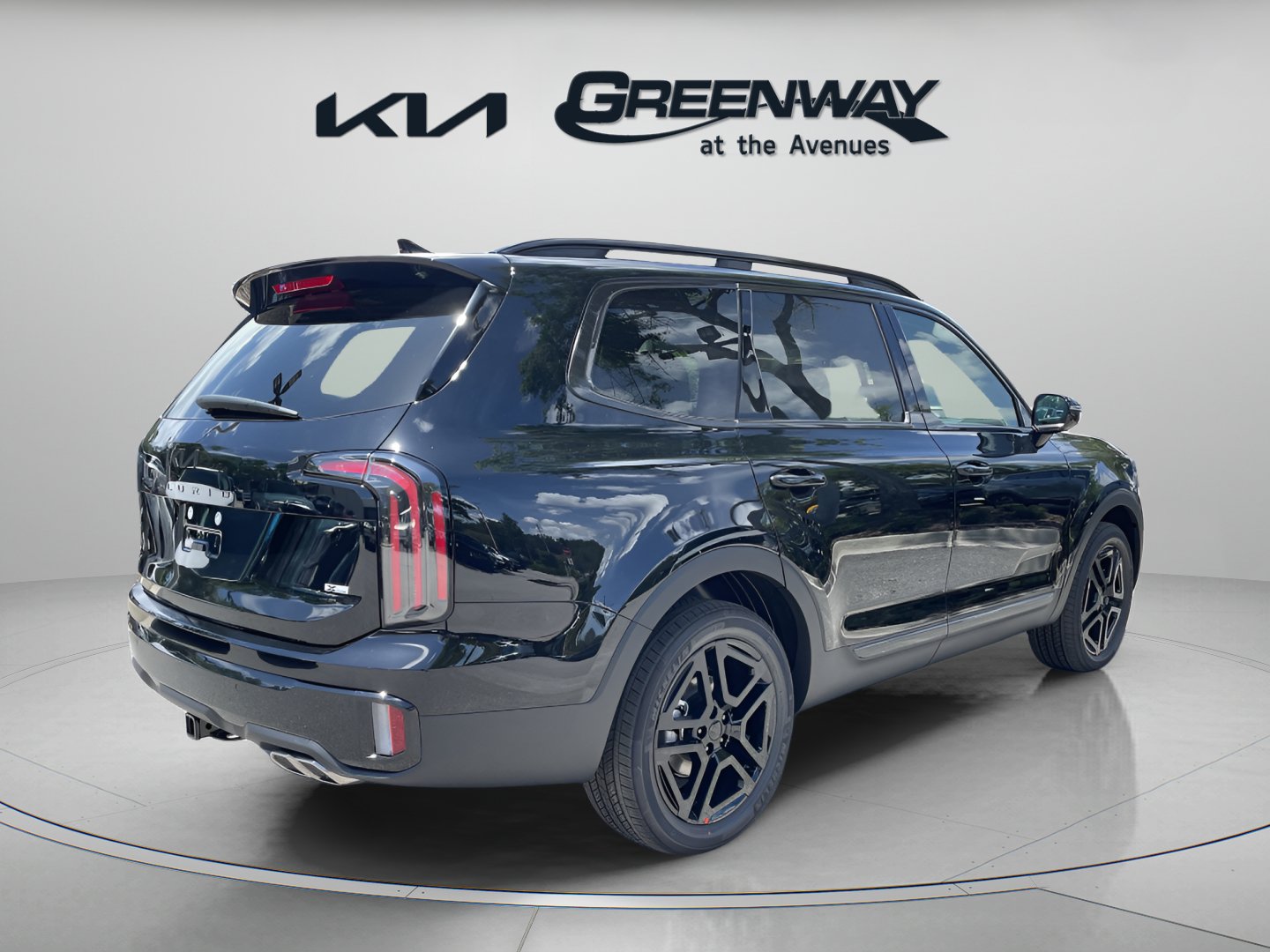 Used 2025 Kia Telluride SX X-Line AWD/4WD image 4