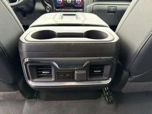 Used 2022 GMC Sierra 1500 AT4 AWD/4WD image 16