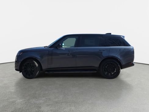New 2026 Land Rover Range Rover Long Wheelbase SE image 8