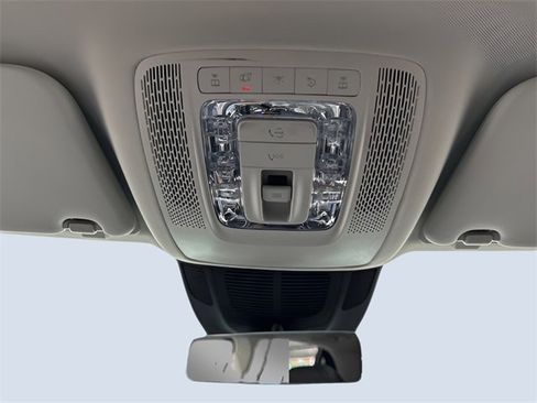 Used 2025 Mercedes-Benz GLE 350 4MATIC image 26