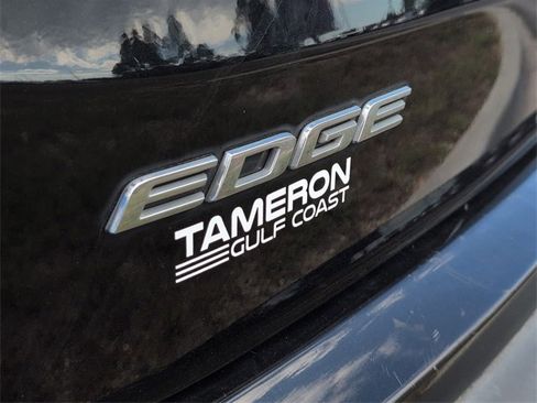 Used 2020 Ford Edge SE image 30