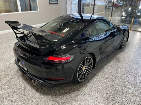 Used 2017 Porsche 718 Cayman S image 7