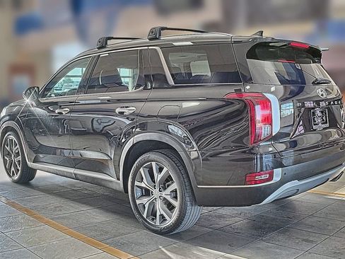 Used 2022 Hyundai Palisade SEL w/ 8P Bench Seat Package AWD/4WD image 3