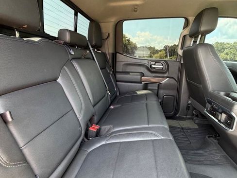 Used 2021 GMC Sierra 1500 SLT AWD/4WD image 19