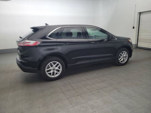 Used 2024 Ford Edge SEL image 10