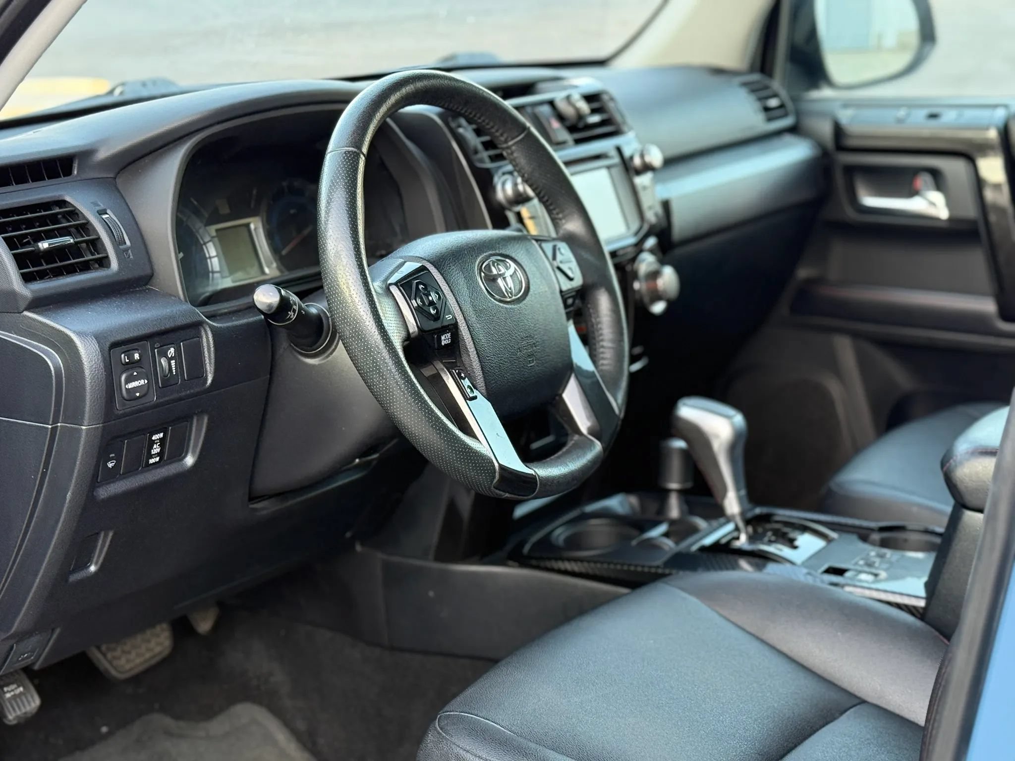 Used 2018 Toyota 4Runner TRD Pro AWD/4WD image 13