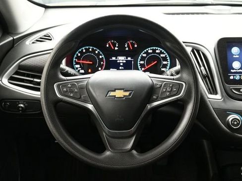 Used 2022 Chevrolet Malibu LS FWD image 23