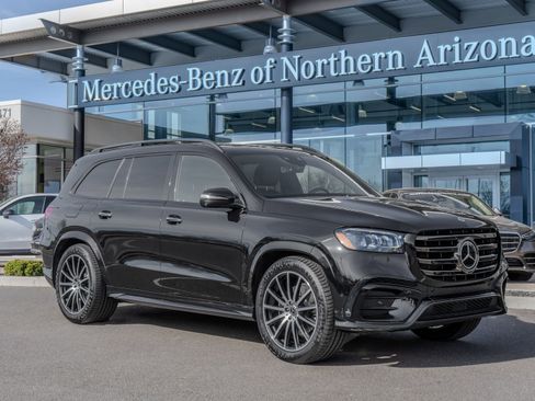 Certified 2025 Mercedes-Benz GLS 450 4MATIC w/ AMG Line Exterior image 1