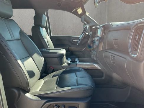 Used 2022 Chevrolet Silverado 3500 High Country w/ Z71 Off-Road Package AWD/4WD image 15