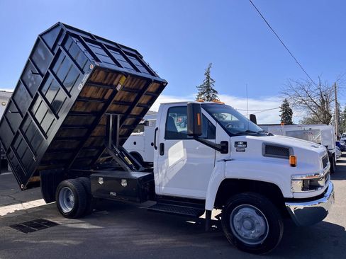 Used 2007 Chevrolet Kodiak C4500 2WD Regular Cab image 10