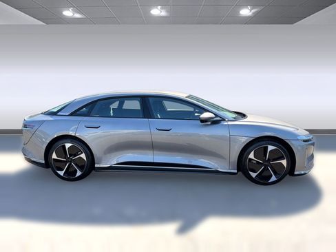 Used 2024 Lucid Air Touring AWD/4WD image 8