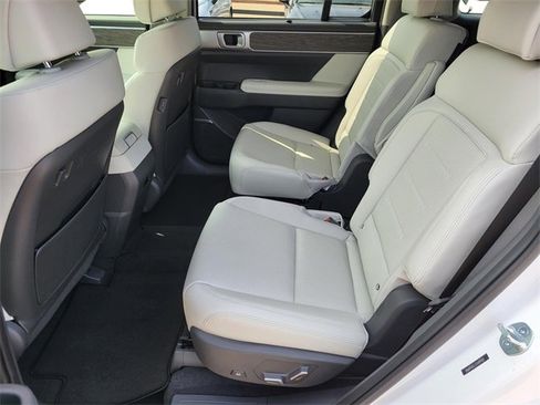 New 2026 Hyundai Santa Fe Limited image 11