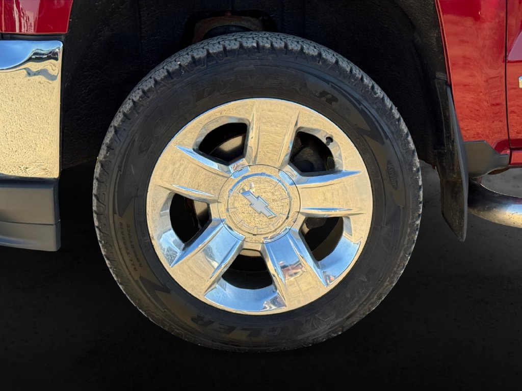 Used 2018 Chevrolet Silverado 1500 LTZ w/ Sport Package AWD/4WD image 13