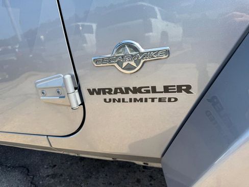 Used 2014 Jeep Wrangler Unlimited Sport AWD/4WD image 14