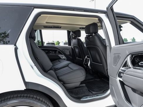 New 2026 Land Rover Range Rover Long Wheelbase SE AWD/4WD image 46