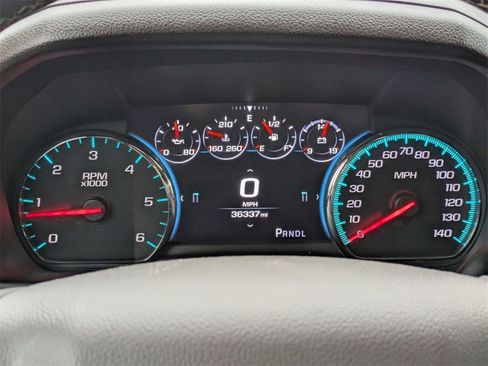 Used 2020 Chevrolet Tahoe Premier w/ Premier 6.2L Value Package image 21