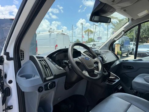 Used 2018 Ford Transit 150 130 Low Roof RWD image 12