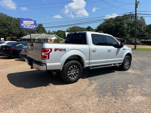 Used 2018 Ford F150 XLT w/ Equipment Group 302A Luxury AWD/4WD image 4