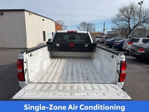Used 2017 GMC Sierra 1500 SLE w/ SLE Preferred Package AWD/4WD image 27