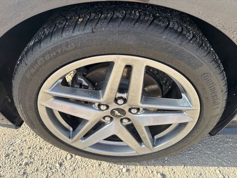 Used 2024 Ford Mustang Premium image 23