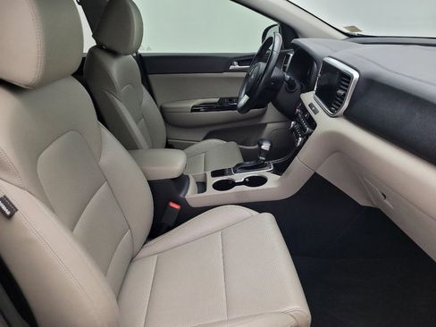 Used 2020 Kia Sportage EX image 21