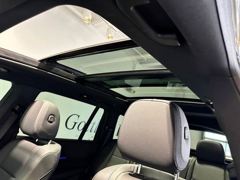 Certified 2025 Mercedes-Benz GLS 450 4MATIC image 31