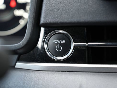 Used 2023 Mitsubishi Outlander SEL image 29