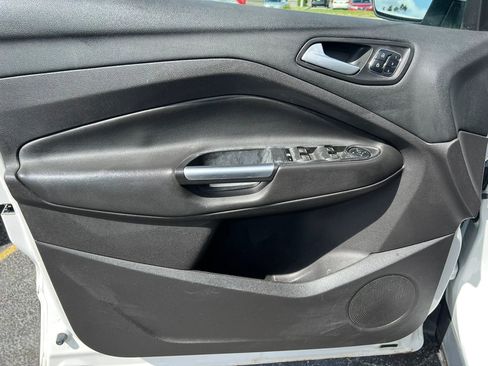 Used 2016 Ford Escape Titanium AWD/4WD image 8