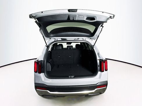 New 2026 Kia Sorento S image 24