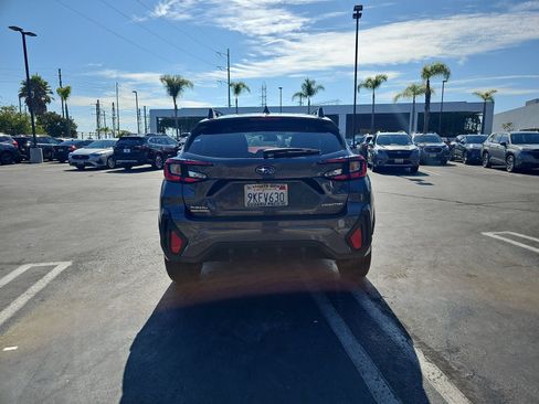Used 2024 Subaru Crosstrek 2.0i Premium AWD/4WD image 12