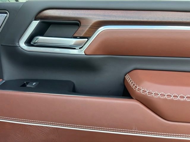New 2026 GMC Sierra 3500 Denali Ultimate AWD/4WD image 21
