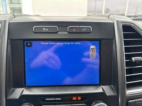 Used 2017 Ford F150 XLT w/ Equipment Group 302A Luxury AWD/4WD image 13