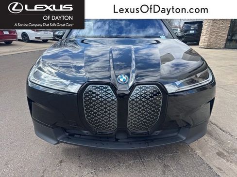 Used 2023 BMW iX xDrive50 image 8