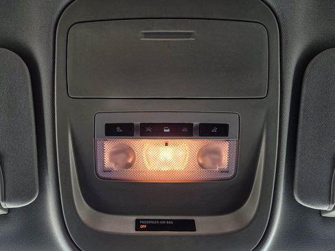 Used 2018 Chevrolet Colorado Z71 image 32