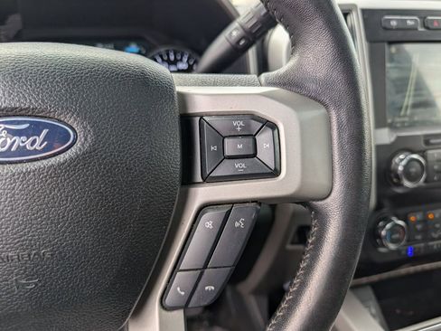 Used 2019 Ford F250 Lariat w/ Lariat Ultimate Package image 13