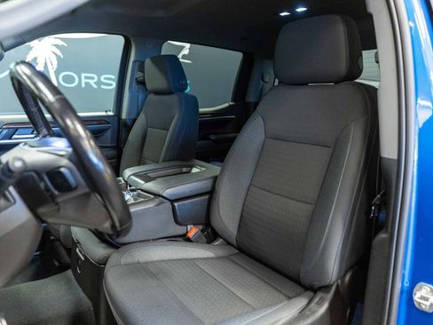 Used 2022 GMC Sierra 1500 Elevation w/ LPO, Elevation Black Package image 12