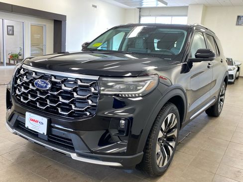 New 2026 Ford Explorer Platinum image 11