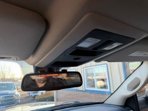 Used 2014 RAM 2500 SLT image 19