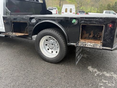 Used 2022 RAM 5500 Tradesman AWD/4WD image 60
