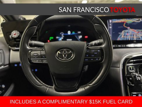 Certified 2022 Toyota Mirai XLE image 32