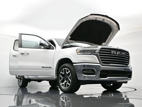 Used 2025 RAM 1500 Laramie image 53