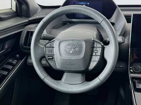 Used 2023 Toyota bZ4X XLE w/ Weather Package image 18