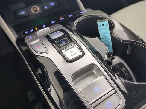 Used 2024 Hyundai Tucson Limited image 22