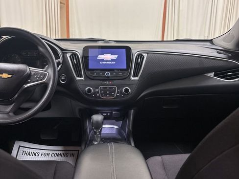 Used 2024 Chevrolet Malibu LT FWD image 18