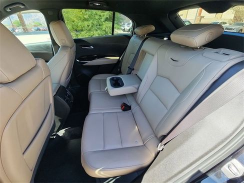 Used 2024 Cadillac XT4 Luxury w/ Cold Weather Package image 24