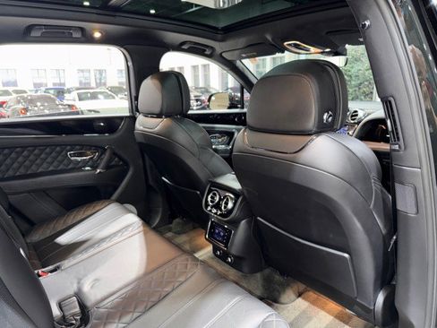 Used 2017 Bentley Bentayga W12 Touring Spec $252K MRP image 63