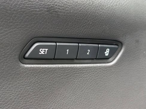 Used 2022 Cadillac XT6 Premium Luxury w/ Technology Package image 25