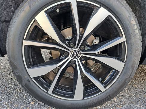 New 2026 Volkswagen Atlas SEL Premium R-Line image 25