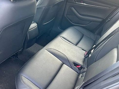 Used 2023 MAZDA MAZDA3 s image 7