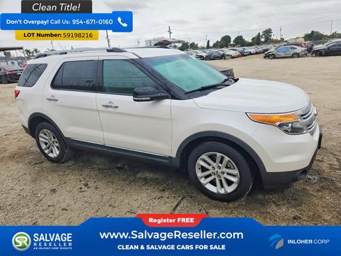Used 2014 Ford Explorer XLT w/ Equipment Group 202A FWD image 5